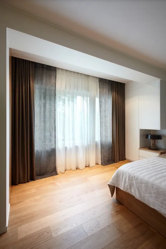 Curtains Main image