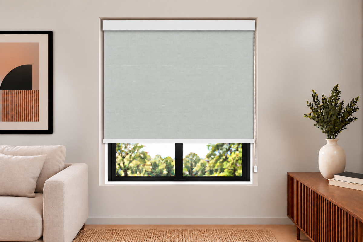 NO 5498 White Main Product Image Main image